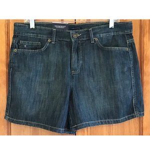 Tommy Hilfiger Blue Denim Jean Shorts 5 Pocket Lightweight Distressed NWT 10